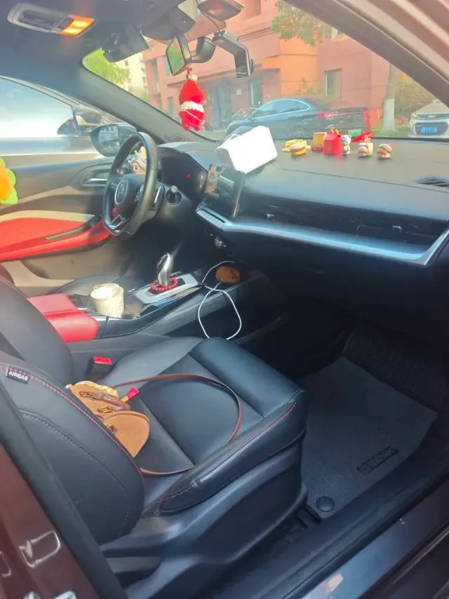 2021 MG 5 1.5T 173HP L4 7DCT,autocango,china used car exporter,china ev exporter,chinese used car exporter,chinese used ev exporter