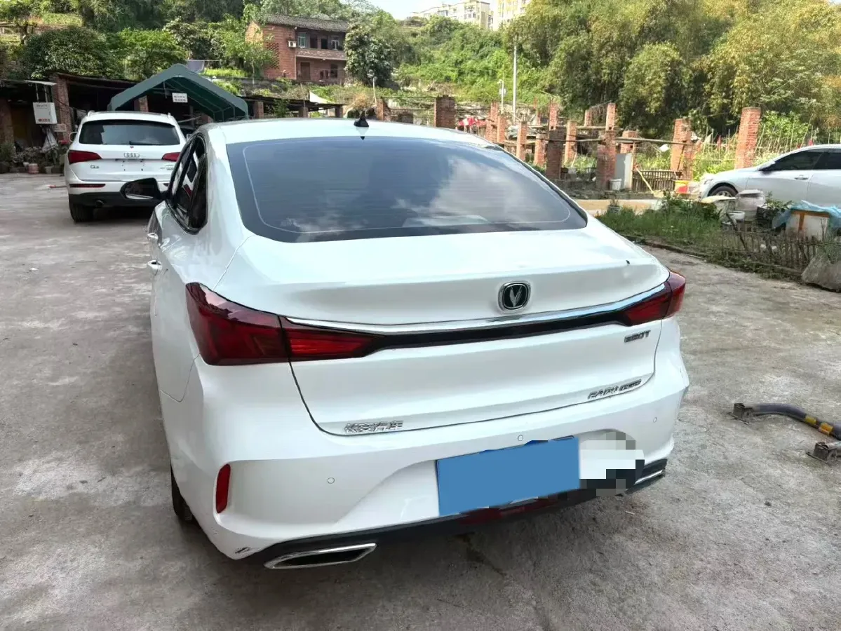2020 ChangAn Eado 1.4T 158HP L4 7DCT,autocango,china used car exporter,china ev exporter,chinese used car exporter,chinese used ev exporter