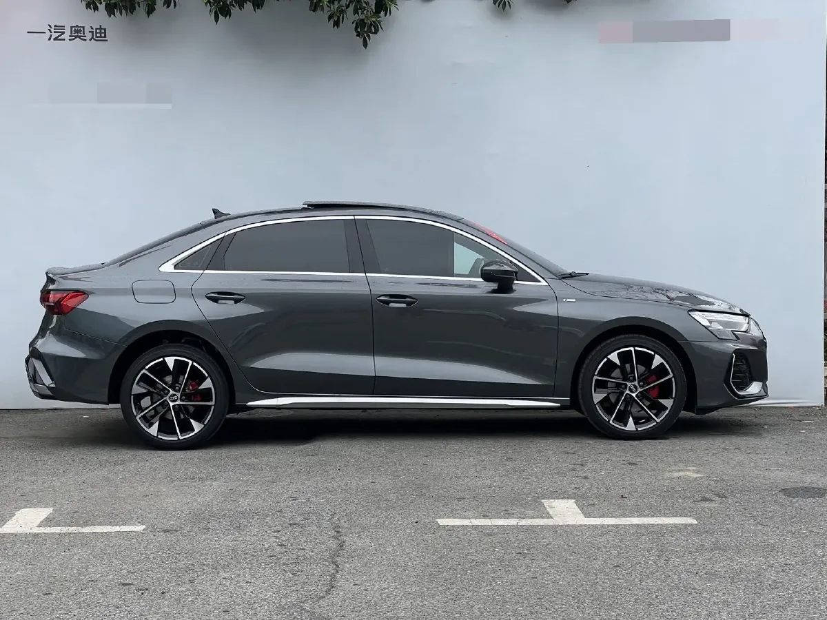 2026 Audi A3 1.5T 160HP L4 7DCT,autocango,china used car exporter,china ev exporter,chinese used car exporter,chinese used ev exporter