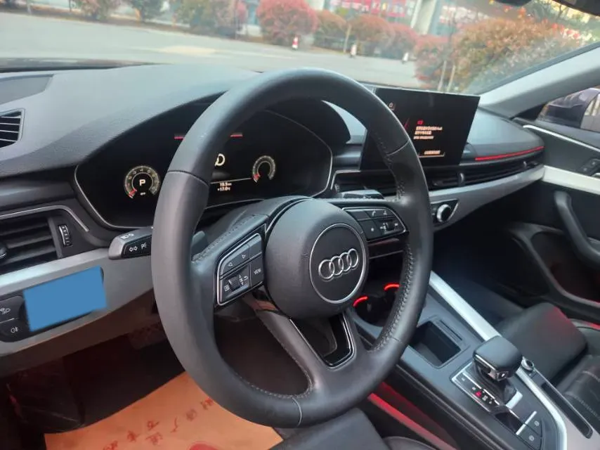 2020 Audi A4L 2.0T 190HP L4 7DCT,autocango,china used car exporter,china ev exporter,chinese used car exporter,chinese used ev exporter