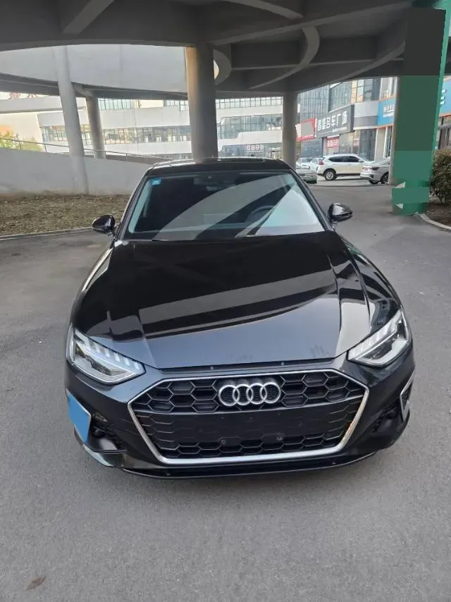 2020 Audi A4L 2.0T 190HP L4 7DCT,autocango,china used car exporter,china ev exporter,chinese used car exporter,chinese used ev exporter