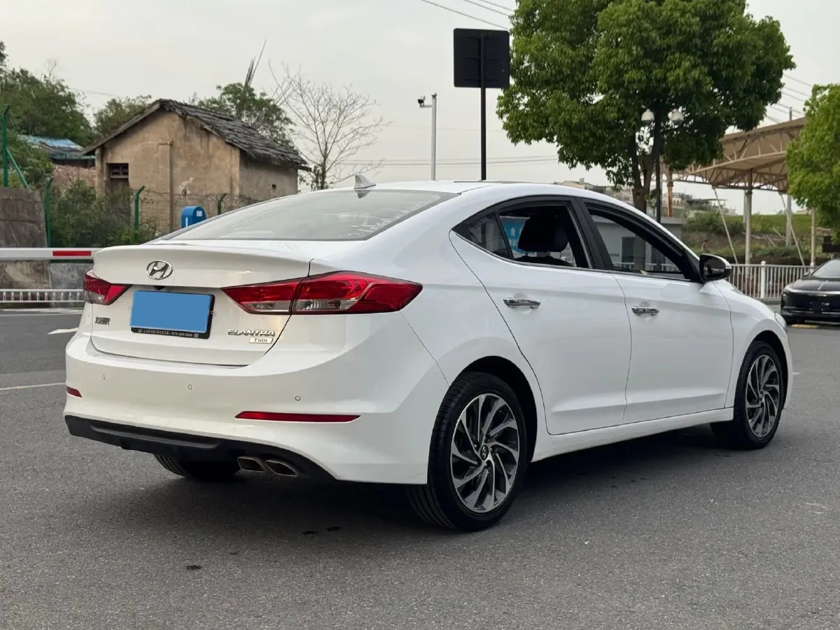 2019 Hyundai Elantra 1.4T 130HP L4 7DCT,autocango,china used car exporter,china ev exporter,chinese used car exporter,chinese used ev exporter