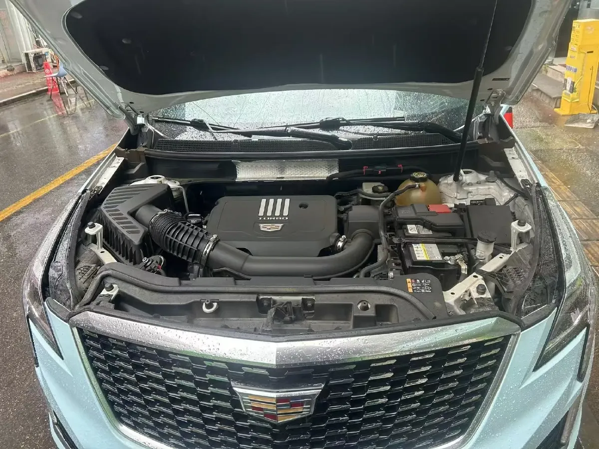 2021 Cadillac XT5 2.0T 237HP L4 9AT,autocango,china used car exporter,china ev exporter,chinese used car exporter,chinese used ev exporter