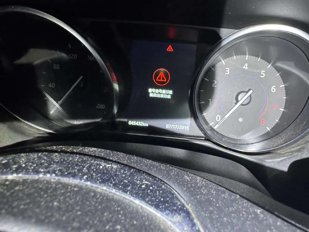 2020 Jaguar XFL 2.0T 200HP L4 8AT,autocango,china used car exporter,china ev exporter,chinese used car exporter,chinese used ev exporter