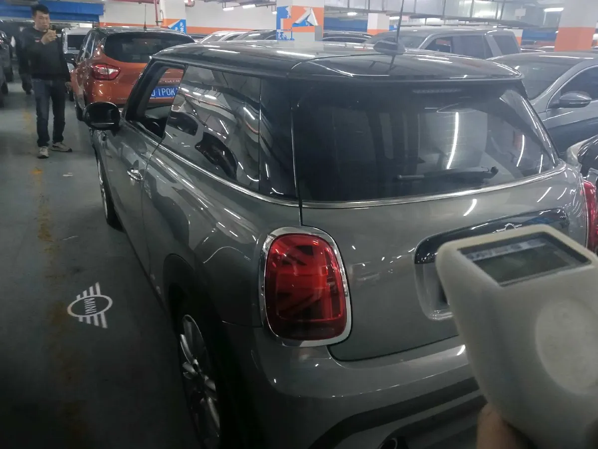 2022 MINI MINI 1.5T 136HP L3 7DCT,autocango,china used car exporter,china ev exporter,chinese used car exporter,chinese used ev exporter