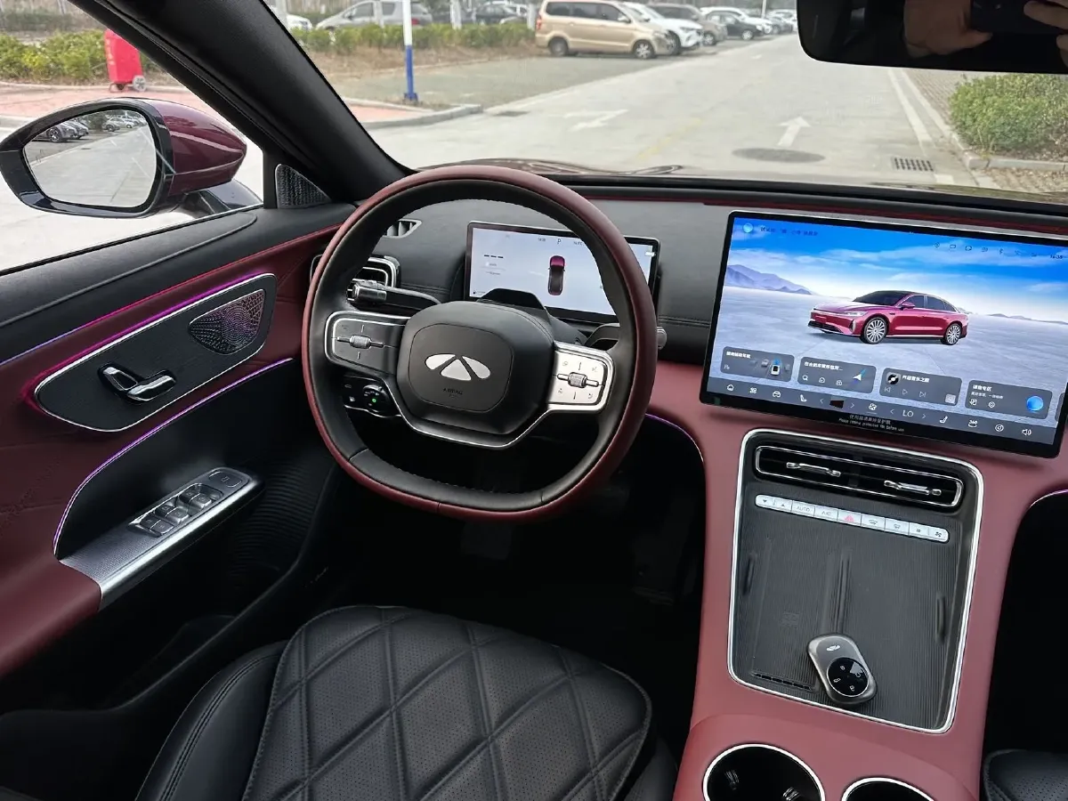 2025 Fulwin FulwinA9L 1.5T 156HP L4 1DHT PHEV,autocango,china used car exporter,china ev exporter,chinese used car exporter,chinese used ev exporter