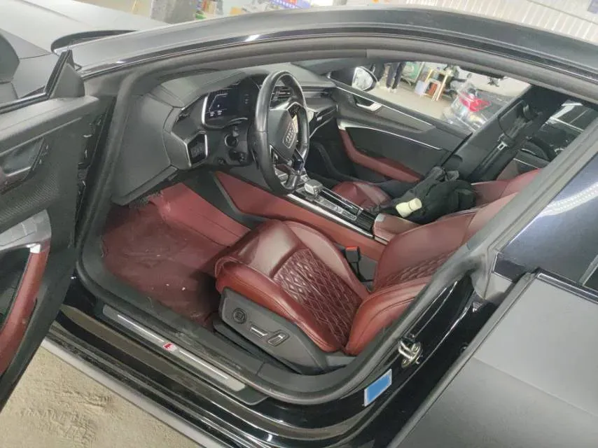 2023 Audi A7L 2.0T 245HP L4 7DCT,autocango,china used car exporter,china ev exporter,chinese used car exporter,chinese used ev exporter