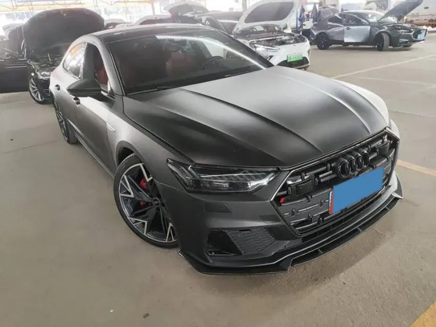 2023 Audi A7L 2.0T 245HP L4 7DCT,autocango,china used car exporter,china ev exporter,chinese used car exporter,chinese used ev exporter
