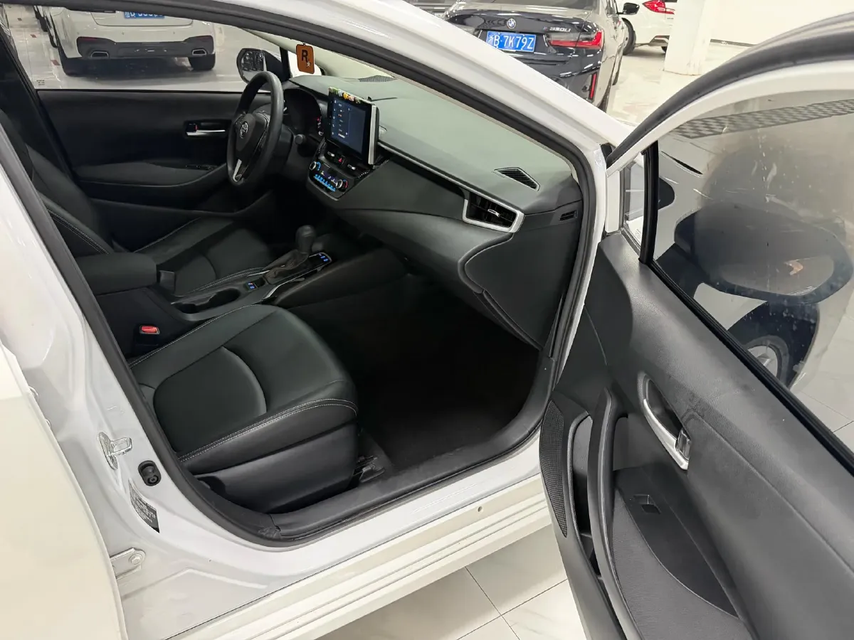 2021 Toyota Corolla 1.2T 116HP L4 CVT,autocango,china used car exporter,china ev exporter,chinese used car exporter,chinese used ev exporter