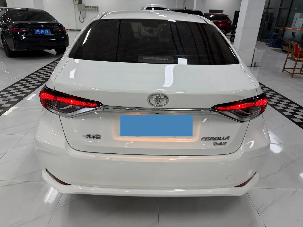 2021 Toyota Corolla 1.2T 116HP L4 CVT,autocango,china used car exporter,china ev exporter,chinese used car exporter,chinese used ev exporter
