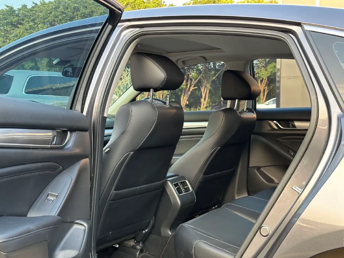 2018 Honda Accord 1.5T 194HP L4 CVT,autocango,china used car exporter,china ev exporter,chinese used car exporter,chinese used ev exporter