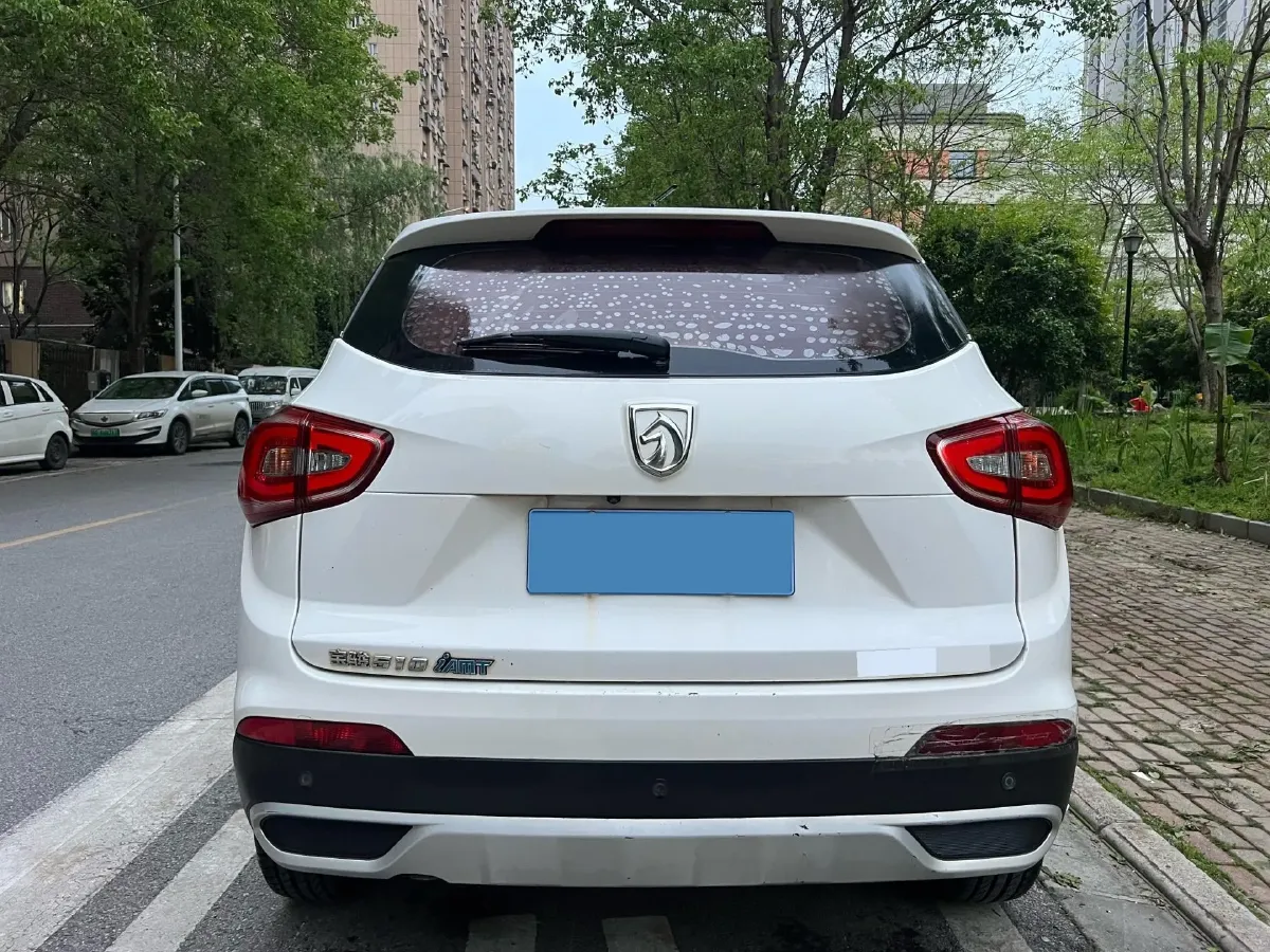 2017 BaoJun 510 1.5L 112HP L4 6MT,autocango,china used car exporter,china ev exporter,chinese used car exporter,chinese used ev exporter