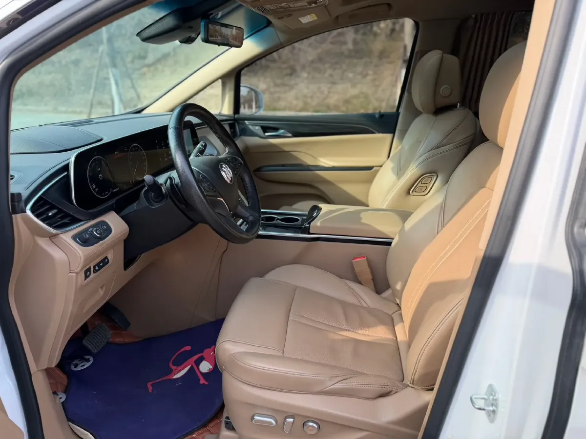 2021 Buick GL8 2.0T 237HP L4 9AT,autocango,china used car exporter,china ev exporter,chinese used car exporter,chinese used ev exporter