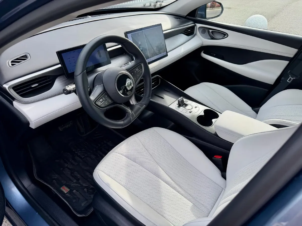 2025 BYD Seal05 DM-i 1.5L 101HP L4 E-CVT PHEV 15.87KWH,autocango,china used car exporter,china ev exporter,chinese used car exporter,chinese used ev exporter