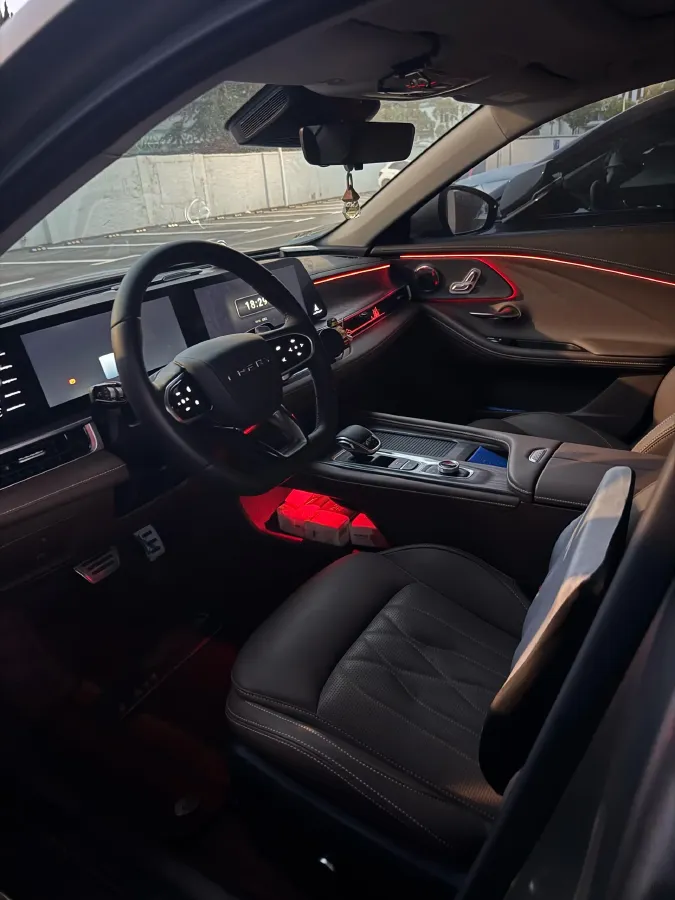 2024 Chery Arrizo 8 2.0T 254HP L4 7DCT,autocango,china used car exporter,china ev exporter,chinese used car exporter,chinese used ev exporter