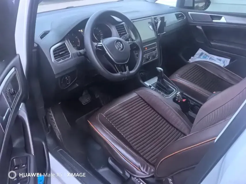 2016 Volkswagen Golf Sportsvan 1.6L 110HP L4 6AT,autocango,china used car exporter,china ev exporter,chinese used car exporter,chinese used ev exporter