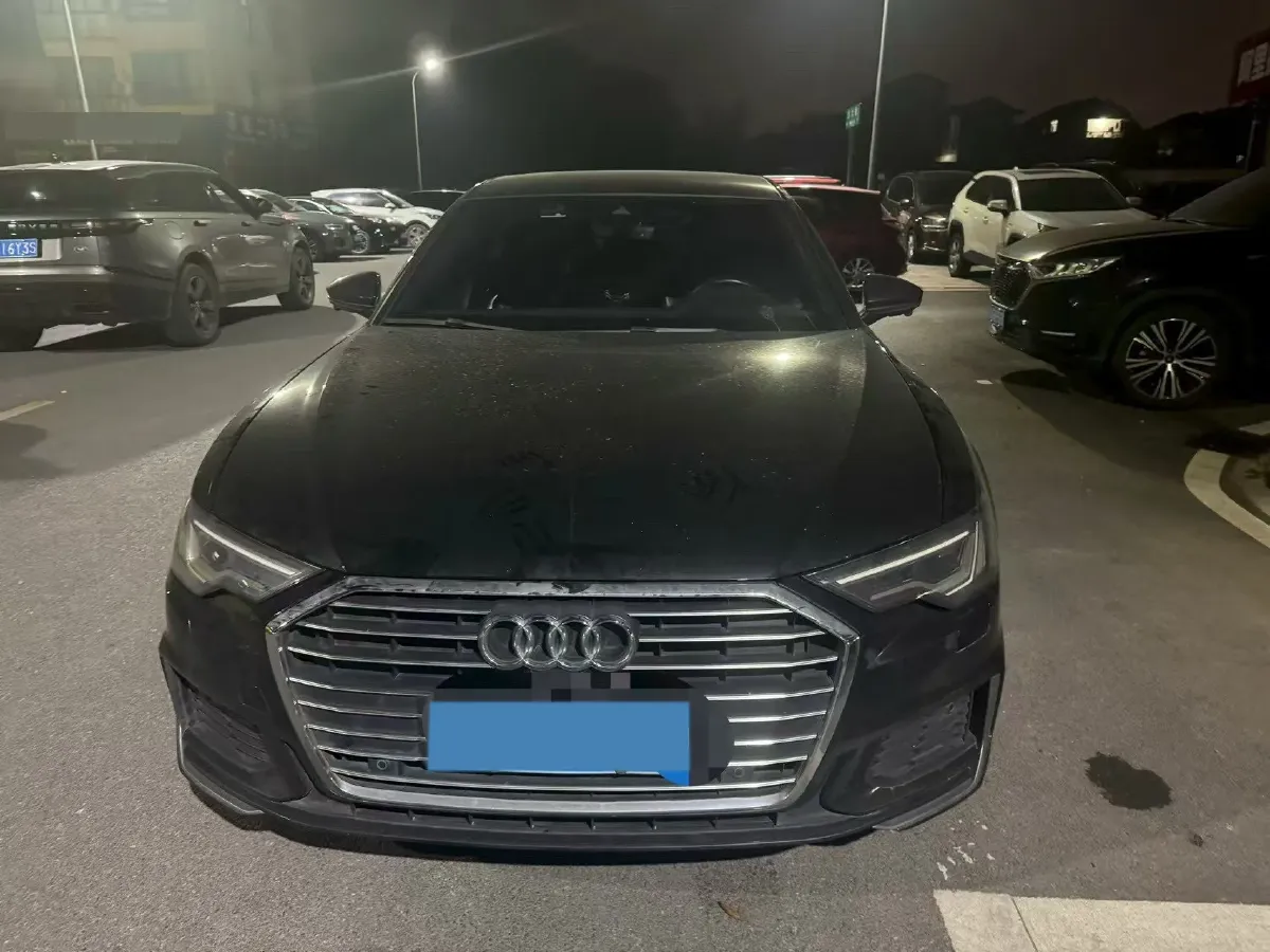 2019 Audi A6L 2.0T 190HP L4 7DCT,autocango,china used car exporter,china ev exporter,chinese used car exporter,chinese used ev exporter