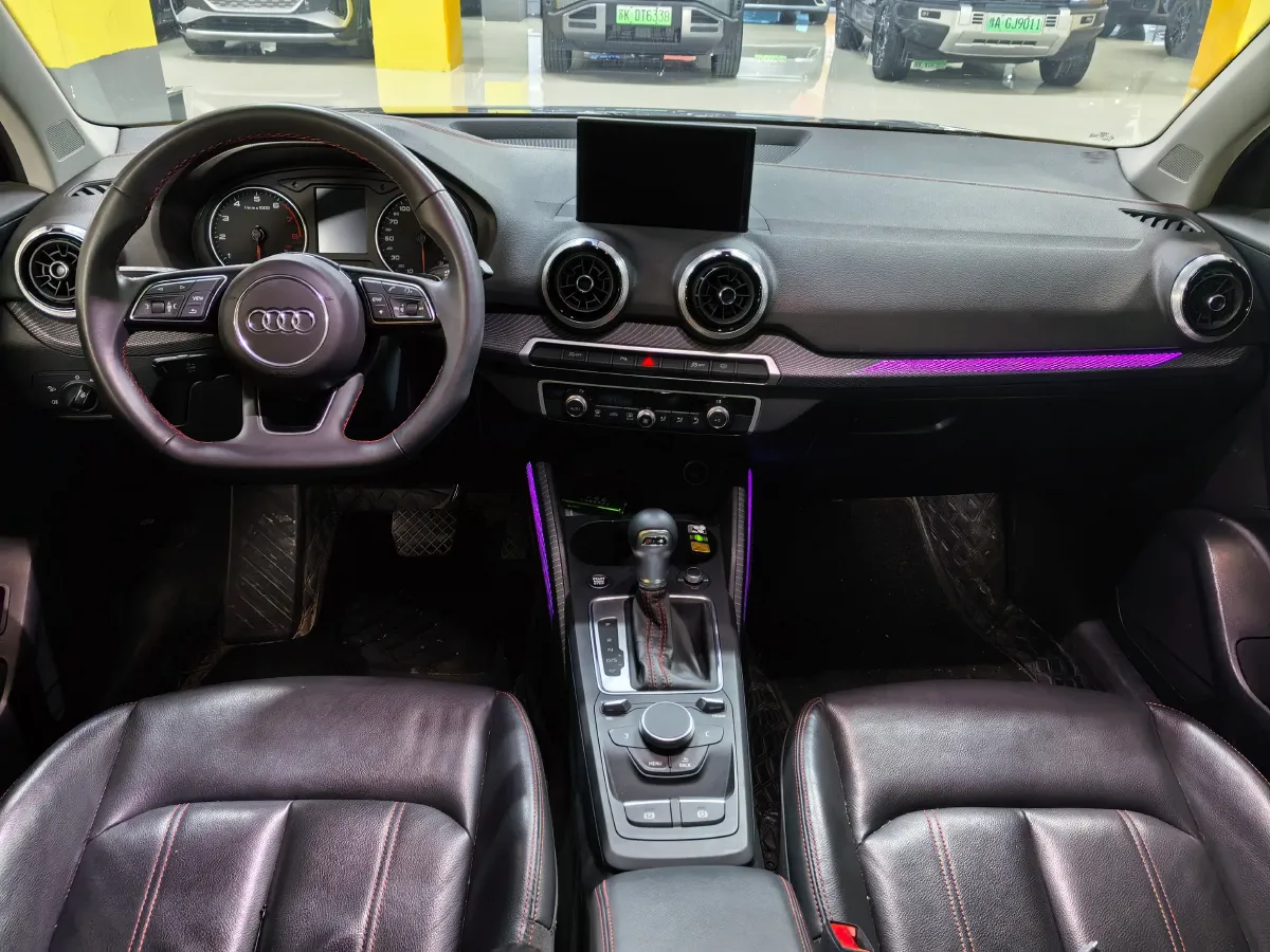 2022 Audi Q2L 1.4T 150HP L4 7DCT,autocango,china used car exporter,china ev exporter,chinese used car exporter,chinese used ev exporter