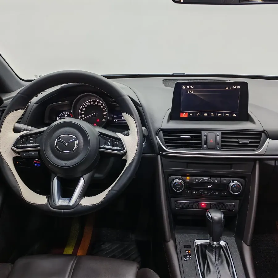 2021 Mazda CX-4 2.0L 158HP L4 6AT,autocango,china used car exporter,china ev exporter,chinese used car exporter,chinese used ev exporter