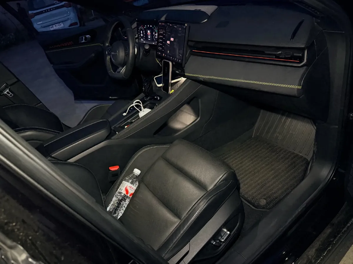 2023 MAXUS G50 1.5T 181HP L4 7DCT,autocango,china used car exporter,china ev exporter,chinese used car exporter,chinese used ev exporter