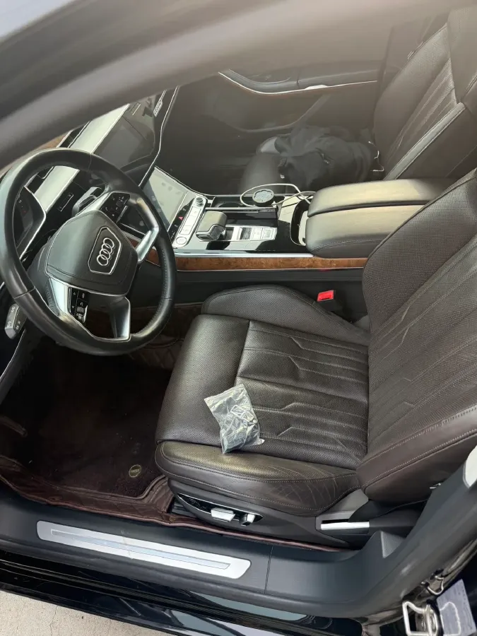 2019 Audi A8 3.0T 340HP V6 8AT,autocango,china used car exporter,china ev exporter,chinese used car exporter,chinese used ev exporter