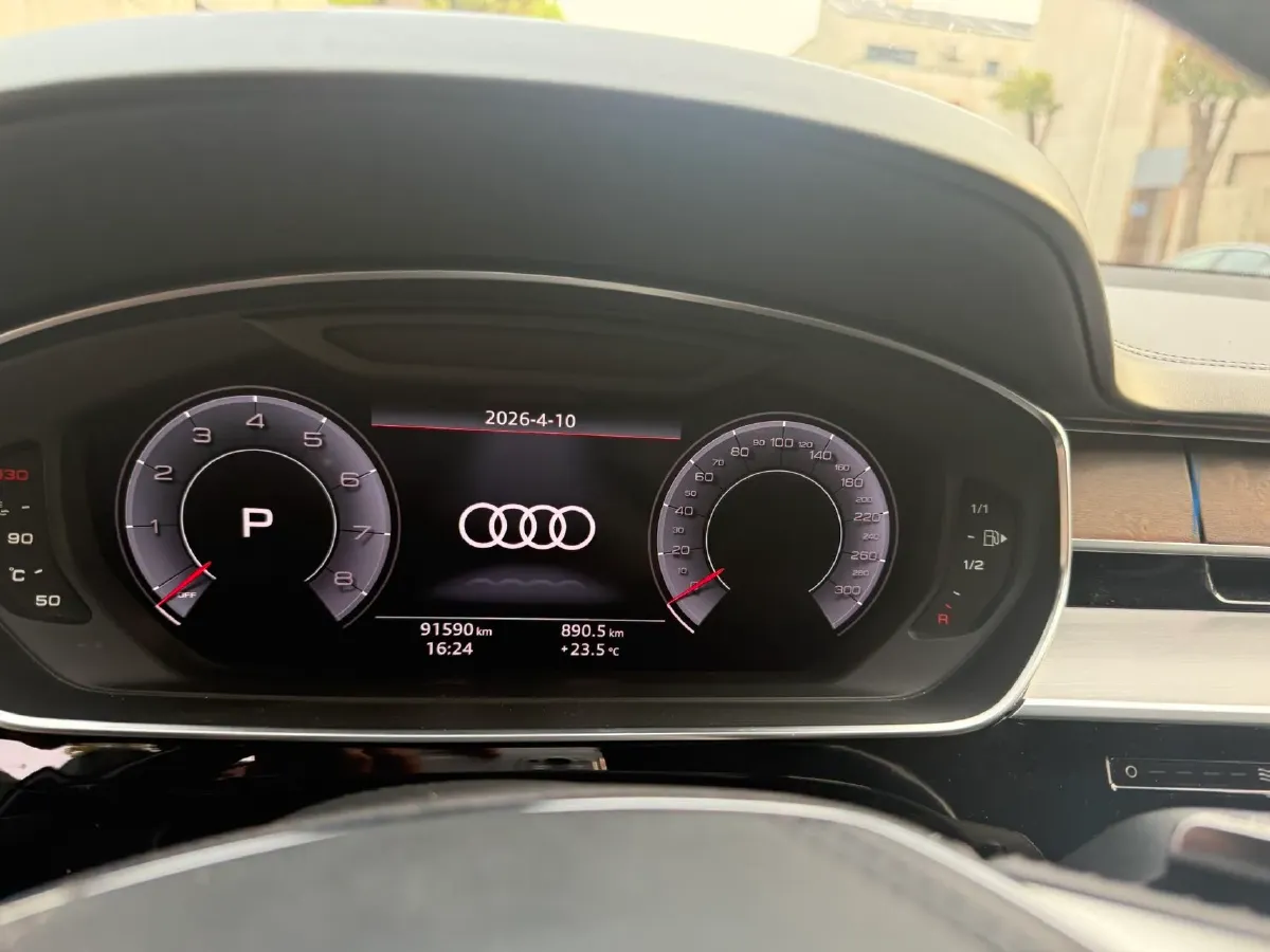 2019 Audi A8 3.0T 340HP V6 8AT,autocango,china used car exporter,china ev exporter,chinese used car exporter,chinese used ev exporter