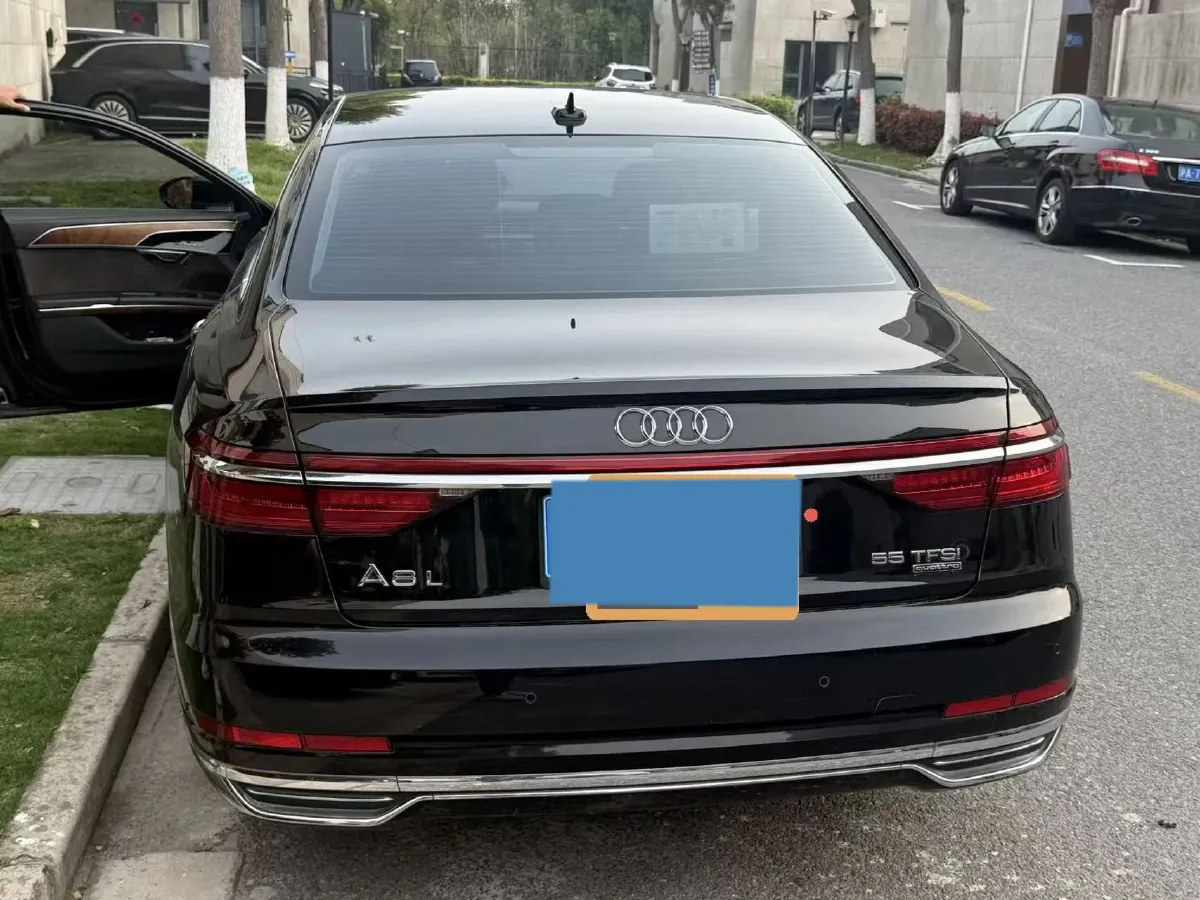 2019 Audi A8 3.0T 340HP V6 8AT,autocango,china used car exporter,china ev exporter,chinese used car exporter,chinese used ev exporter