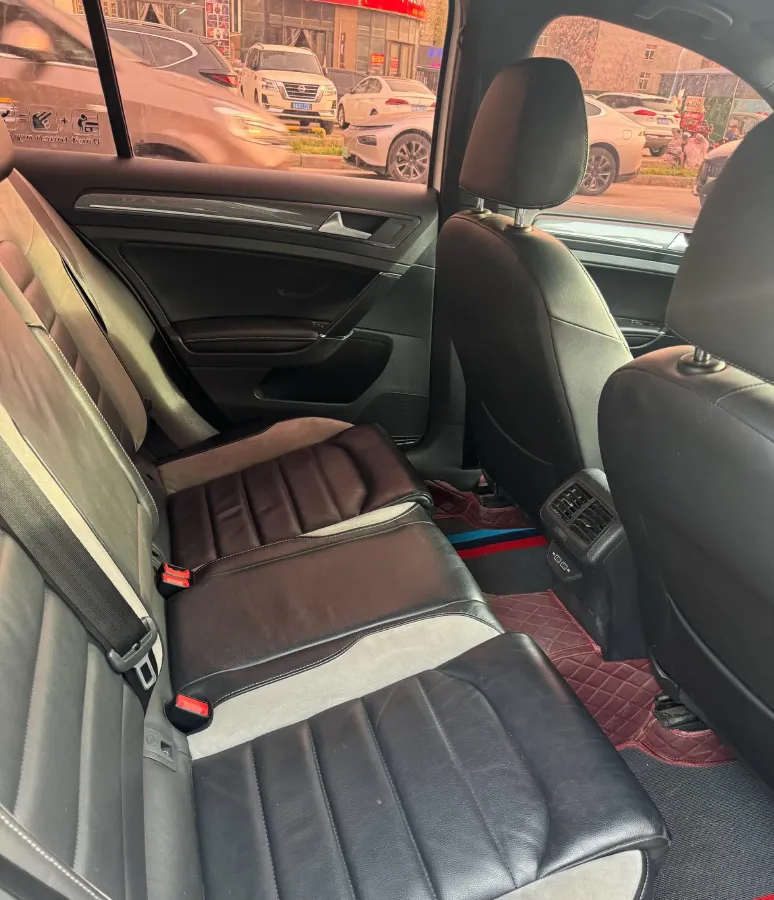 2019 BYD Song MAX 1.5T 160HP L4 6DCT PHEV 15.98KWH,autocango,china used car exporter,china ev exporter,chinese used car exporter,chinese used ev exporter