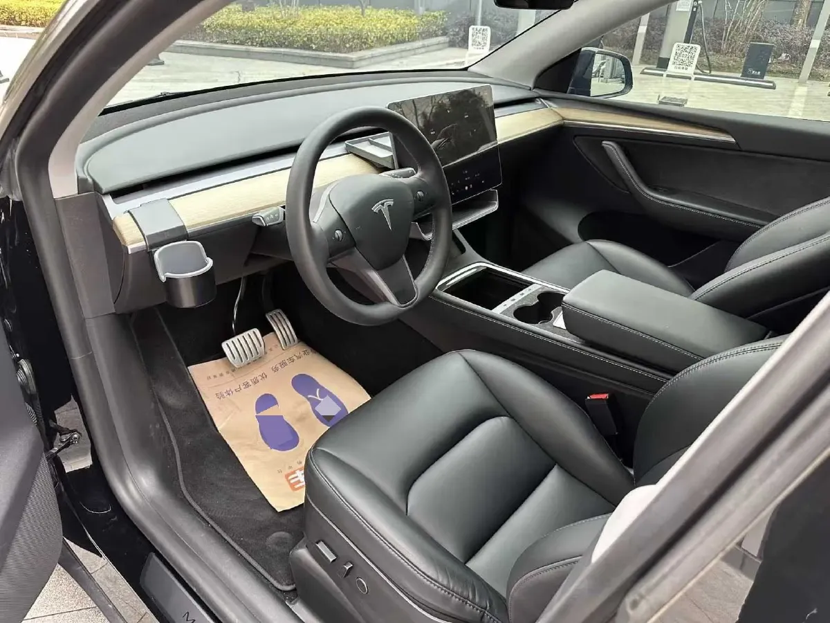 2022 Tesla Model Y BEV 78.4KWH,autocango,china used car exporter,china ev exporter,chinese used car exporter,chinese used ev exporter