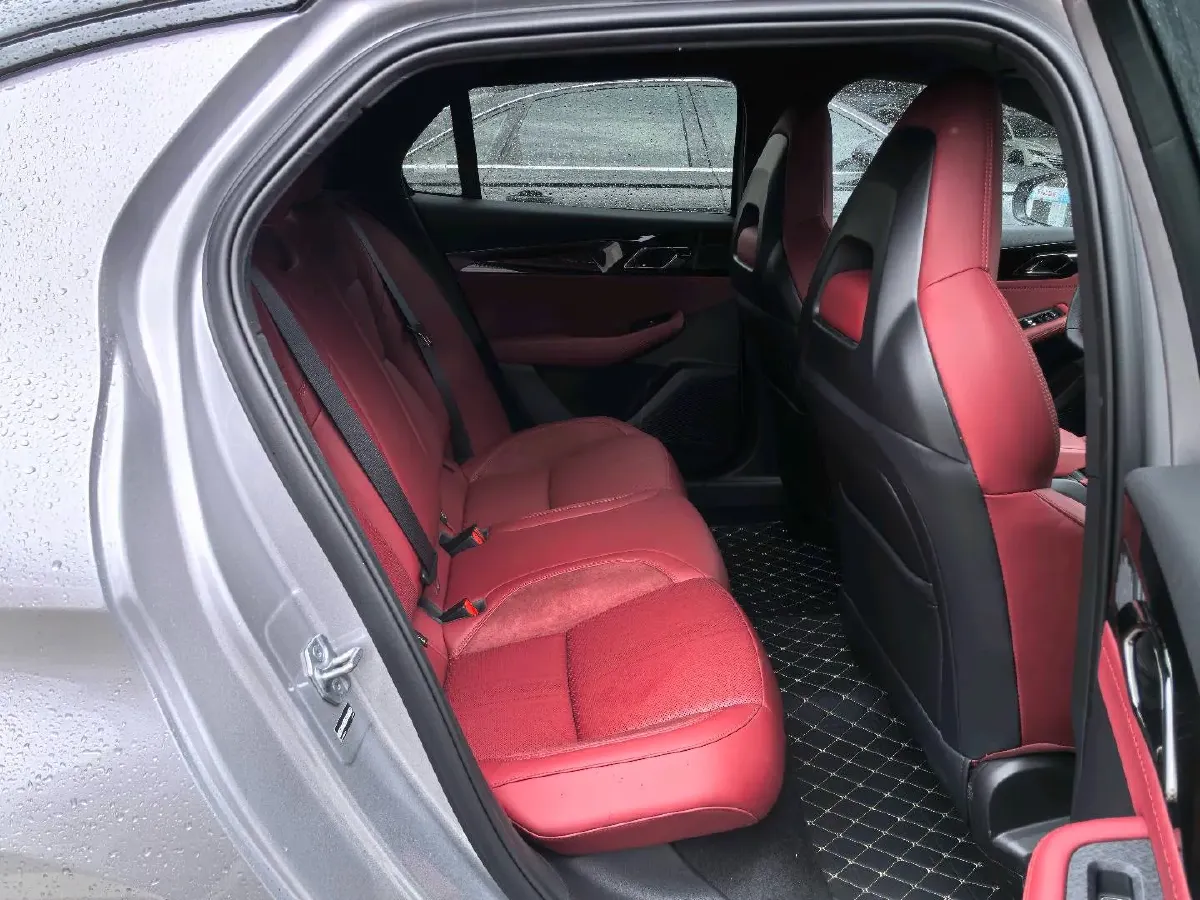 2026 LYNK&CO 03 2.0T 272HP L4 8AT,autocango,china used car exporter,china ev exporter,chinese used car exporter,chinese used ev exporter