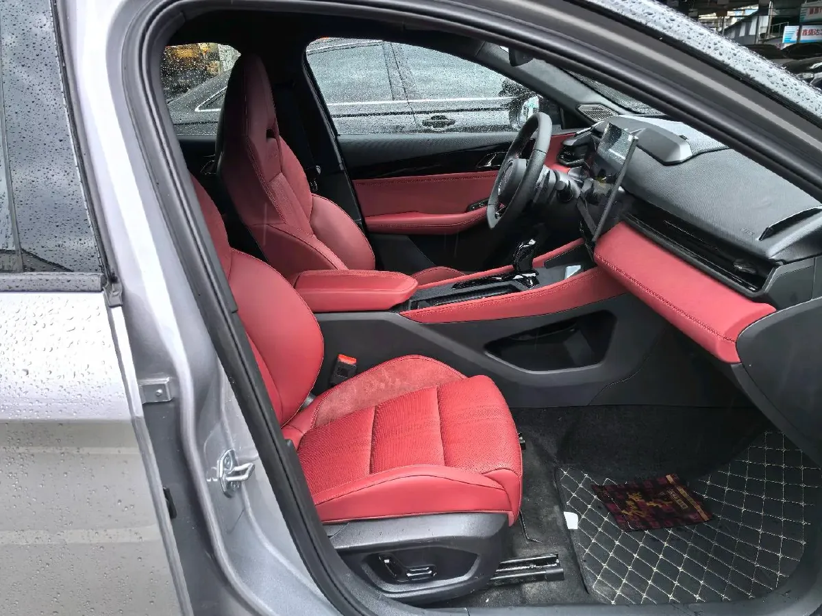 2026 LYNK&CO 03 2.0T 272HP L4 8AT,autocango,china used car exporter,china ev exporter,chinese used car exporter,chinese used ev exporter