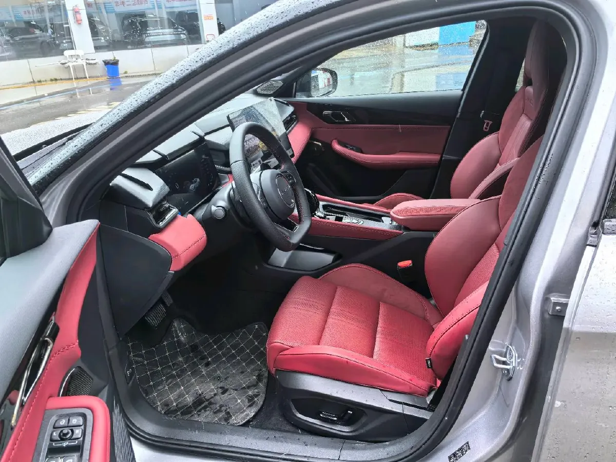 2026 LYNK&CO 03 2.0T 272HP L4 8AT,autocango,china used car exporter,china ev exporter,chinese used car exporter,chinese used ev exporter