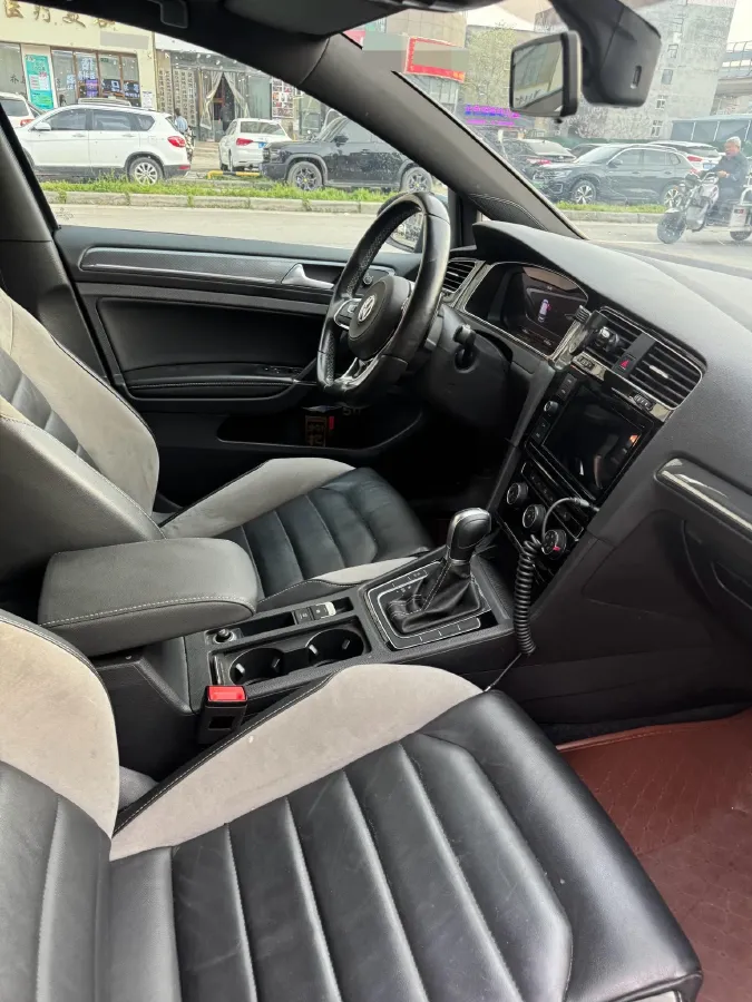 2019 BYD Song MAX 1.5T 160HP L4 6DCT PHEV 15.98KWH,autocango,china used car exporter,china ev exporter,chinese used car exporter,chinese used ev exporter