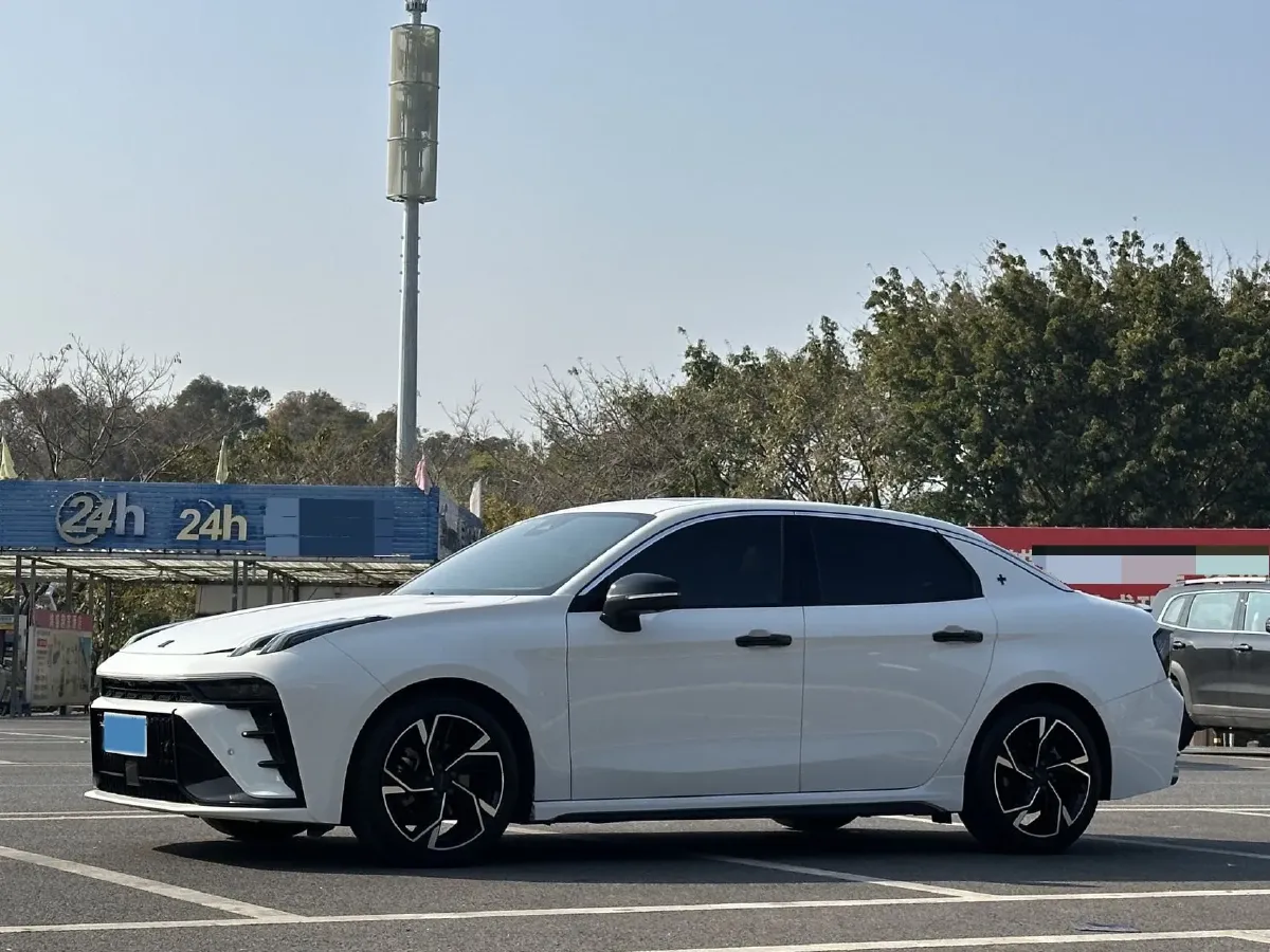 2023 LYNK&CO 03 2.0T 254HP L4 7DCT,autocango,china used car exporter,china ev exporter,chinese used car exporter,chinese used ev exporter