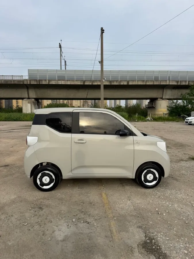 2024 WuLing HongGuang MINI EV BEV 17.3KWH,autocango,china used car exporter,china ev exporter,chinese used car exporter,chinese used ev exporter