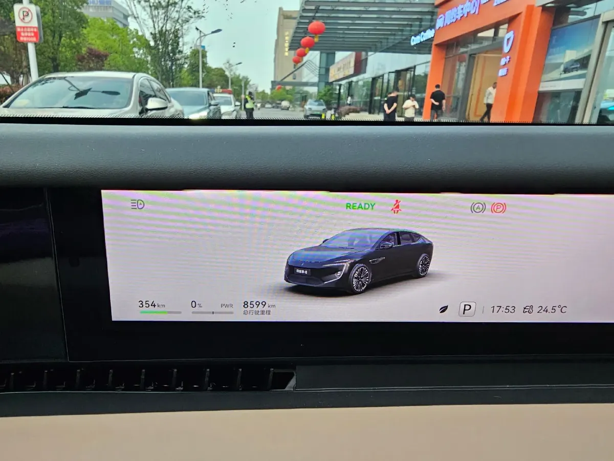 2025 Avatr 12 BEV,autocango,china used car exporter,china ev exporter,chinese used car exporter,chinese used ev exporter