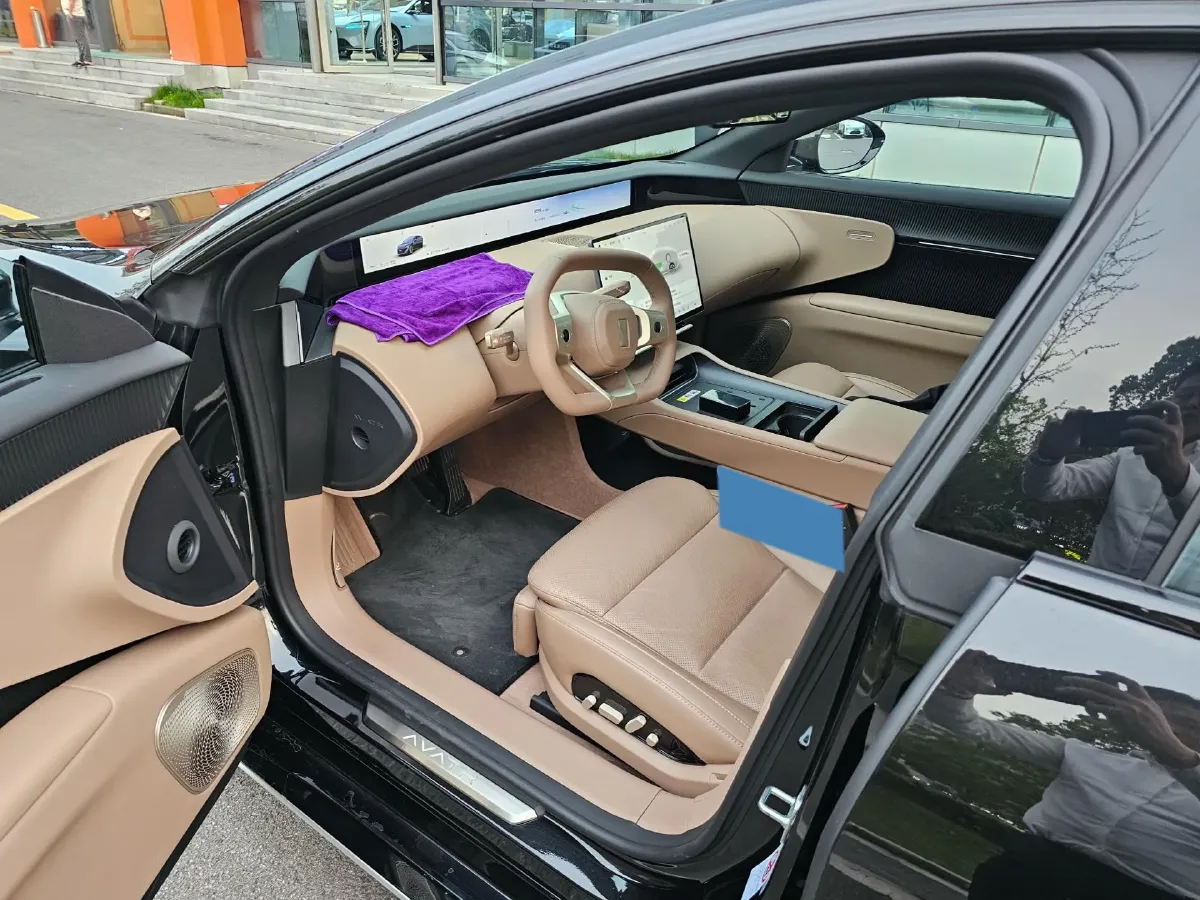 2025 Avatr 12 BEV,autocango,china used car exporter,china ev exporter,chinese used car exporter,chinese used ev exporter