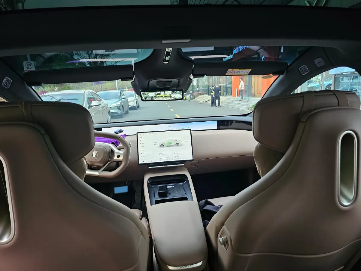 2025 Avatr 12 BEV,autocango,china used car exporter,china ev exporter,chinese used car exporter,chinese used ev exporter