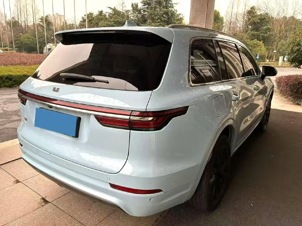 2020 Li ONE Range Extended 131HP REEV 40.5KWH,autocango,china used car exporter,china ev exporter,chinese used car exporter,chinese used ev exporter
