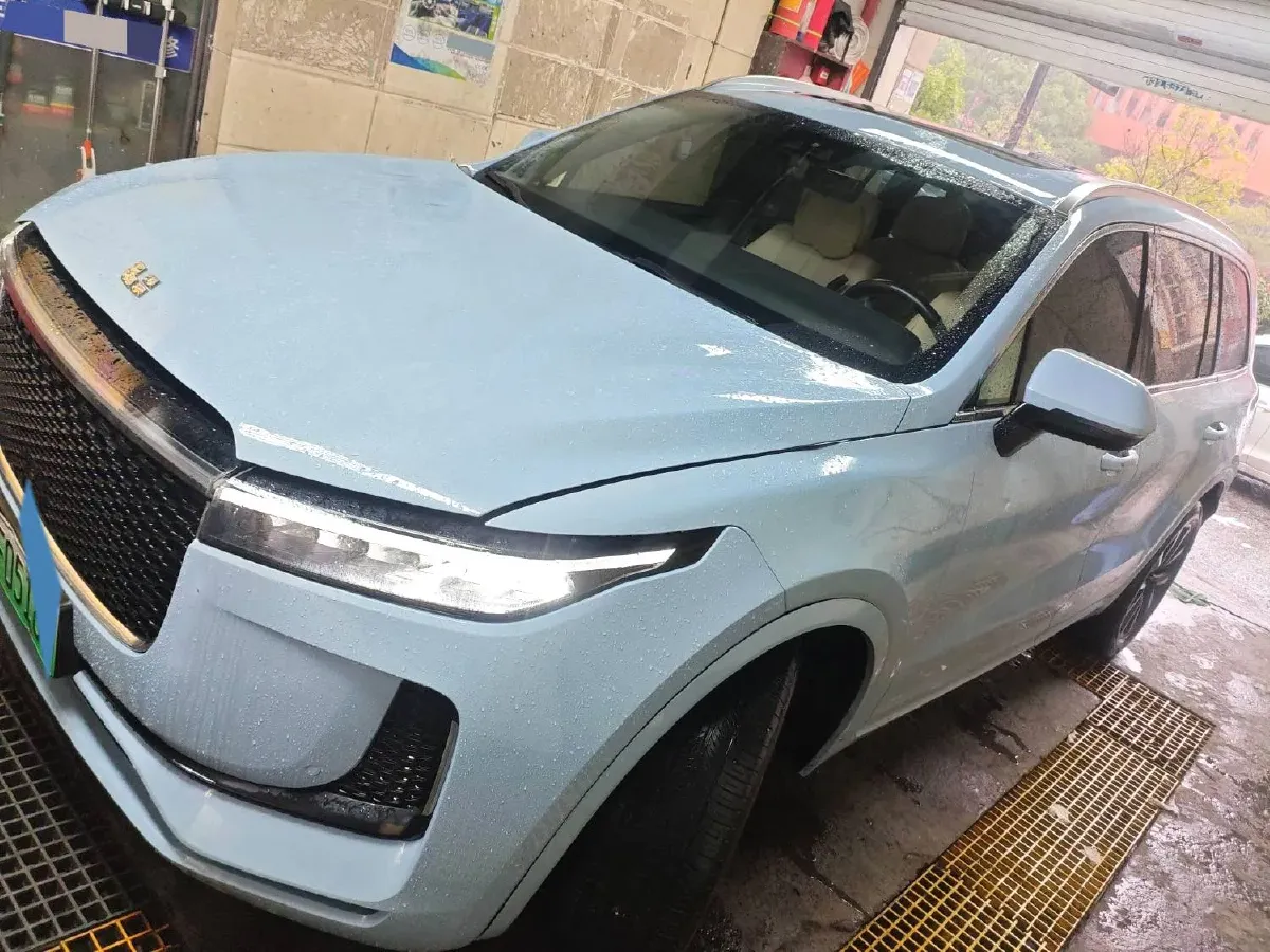 2020 Li ONE Range Extended 131HP REEV 40.5KWH,autocango,china used car exporter,china ev exporter,chinese used car exporter,chinese used ev exporter