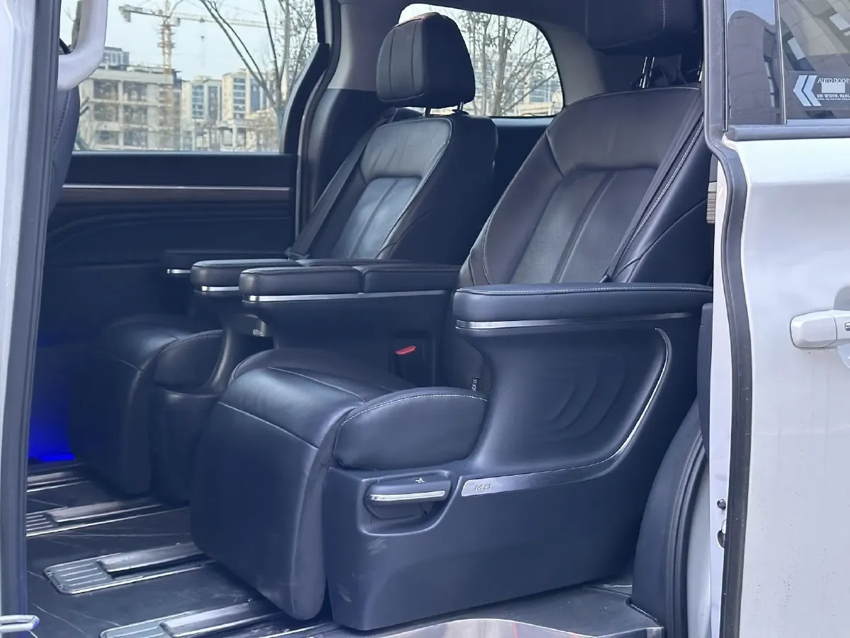 2023 GAC Trumpchi M8 2.0T 252HP L4 8AT,autocango,china used car exporter,china ev exporter,chinese used car exporter,chinese used ev exporter