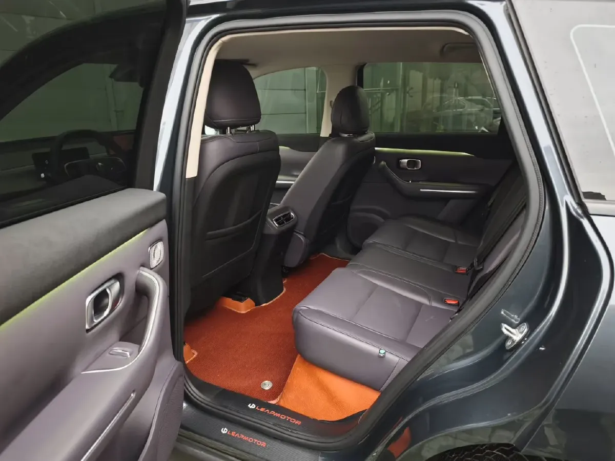 2024 Leapmotor C10 BEV 69.9KWH,autocango,china used car exporter,china ev exporter,chinese used car exporter,chinese used ev exporter