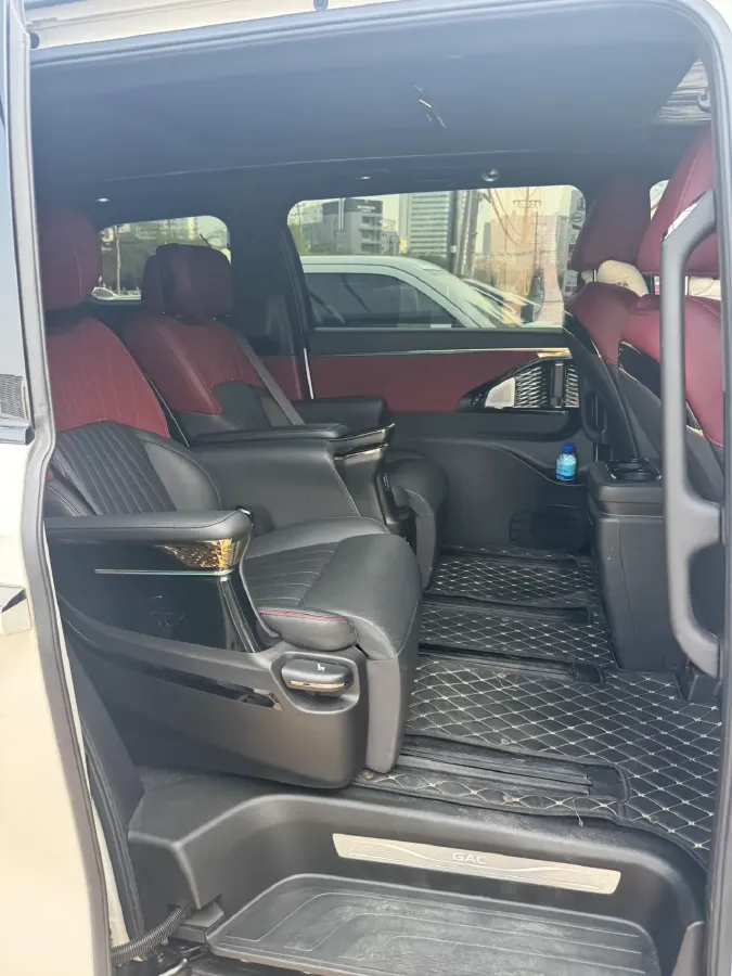 2023 GAC Trumpchi M8 2.0T 252HP L4 8AT,autocango,china used car exporter,china ev exporter,chinese used car exporter,chinese used ev exporter