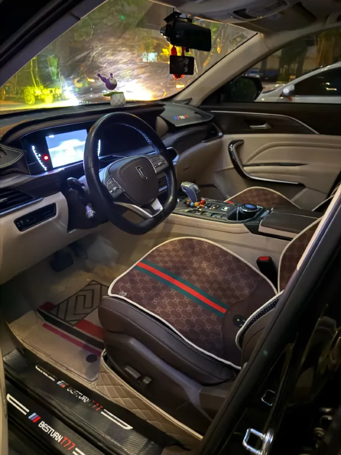 2021 Bestune T77 1.5T 169HP L4 7DCT,autocango,china used car exporter,china ev exporter,chinese used car exporter,chinese used ev exporter