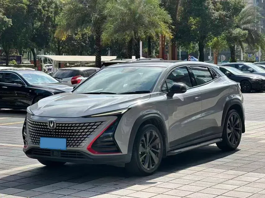2020 ChangAn UNI-T 1.5T 180HP L4 7DCT,autocango,china used car exporter,china ev exporter,chinese used car exporter,chinese used ev exporter