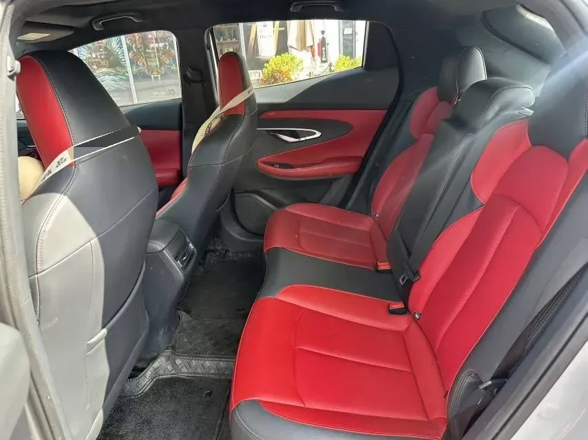 2020 ChangAn UNI-T 1.5T 180HP L4 7DCT,autocango,china used car exporter,china ev exporter,chinese used car exporter,chinese used ev exporter