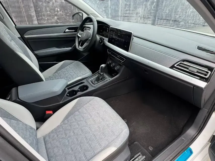 2023 Volkswagen Lavida 1.4T 150HP L4 7DCT,autocango,china used car exporter,china ev exporter,chinese used car exporter,chinese used ev exporter