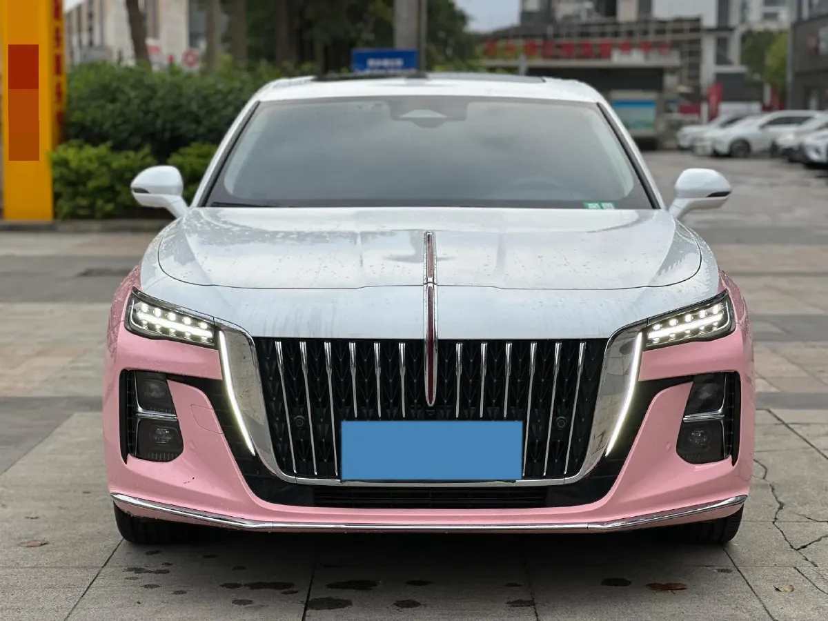 2024 HongQi H5 2.0T 224HP L4 8AT,autocango,china used car exporter,china ev exporter,chinese used car exporter,chinese used ev exporter