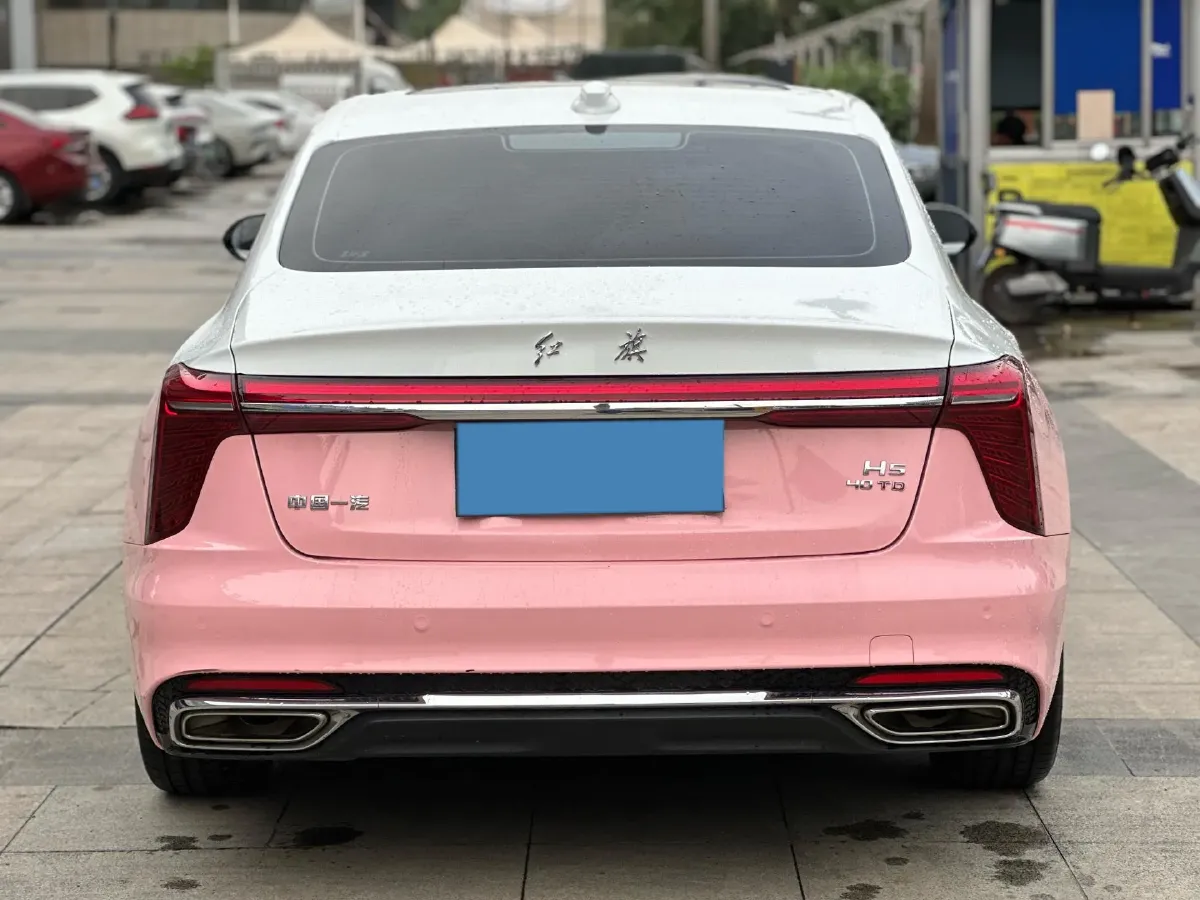 2024 HongQi H5 2.0T 224HP L4 8AT,autocango,china used car exporter,china ev exporter,chinese used car exporter,chinese used ev exporter