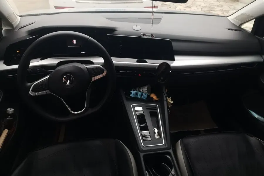 2023 Volkswagen Golf 1.4T 150HP L4 7DCT,autocango,china used car exporter,china ev exporter,chinese used car exporter,chinese used ev exporter